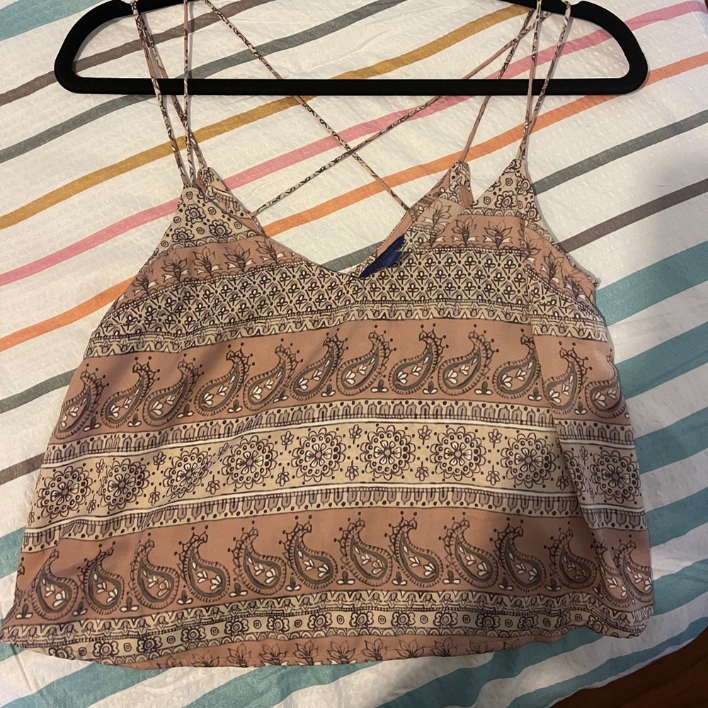 Light pink and white tank top